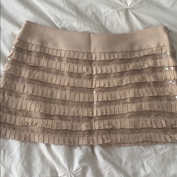 Bebe pink sequin and pleated mini skirt - Picture 2 of 7